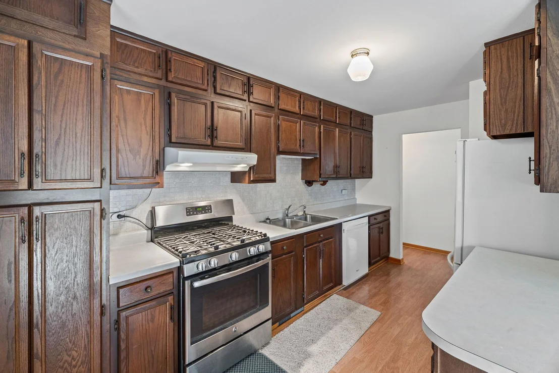 Photo of 2207 Kingfisher Lane