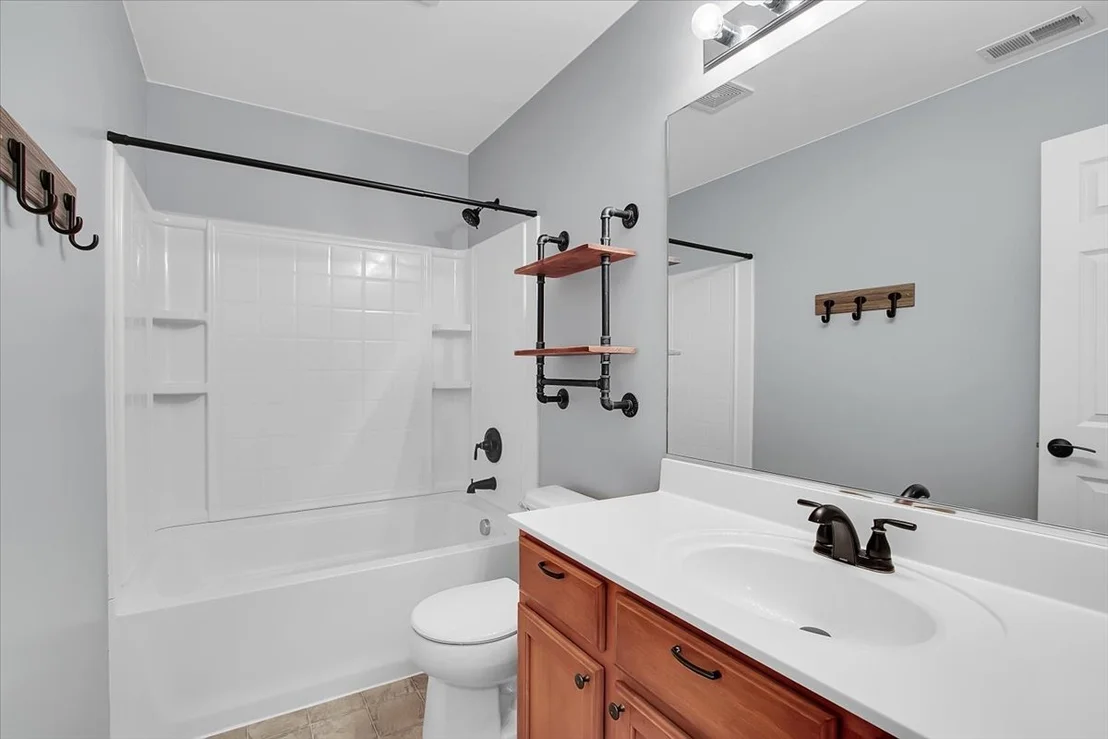 Photo of Unit 0 at 15801 Cove Circle