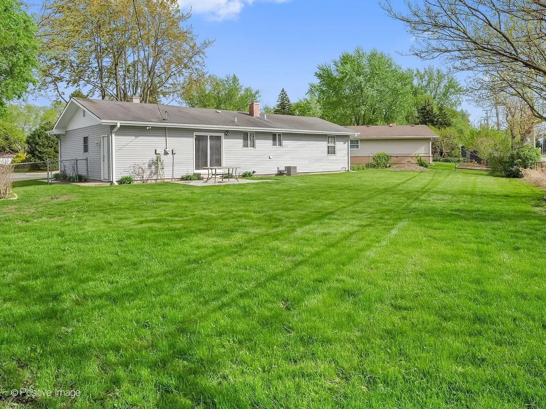 Photo of 605 Commanche Court