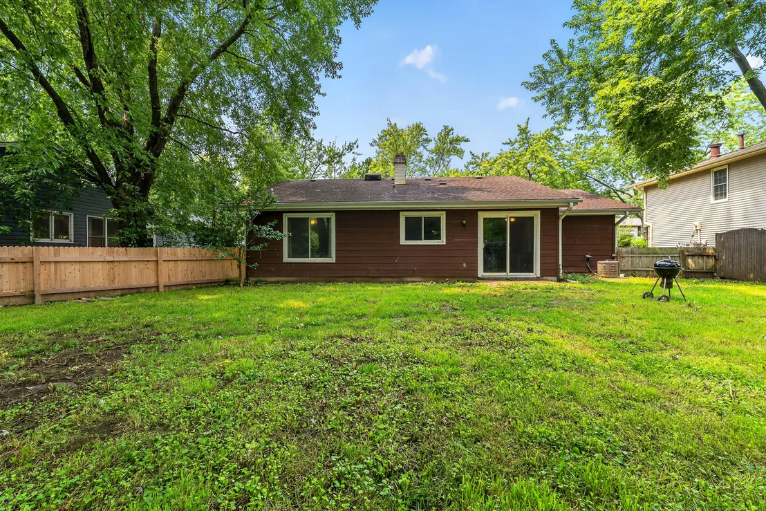 Photo of 140 Tamarack Drive