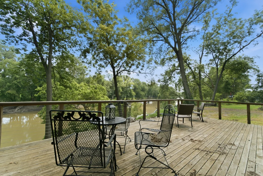 Photo of 2437 N 1480 East Road