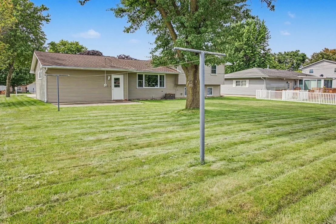 Photo of 10 Imperial Drive