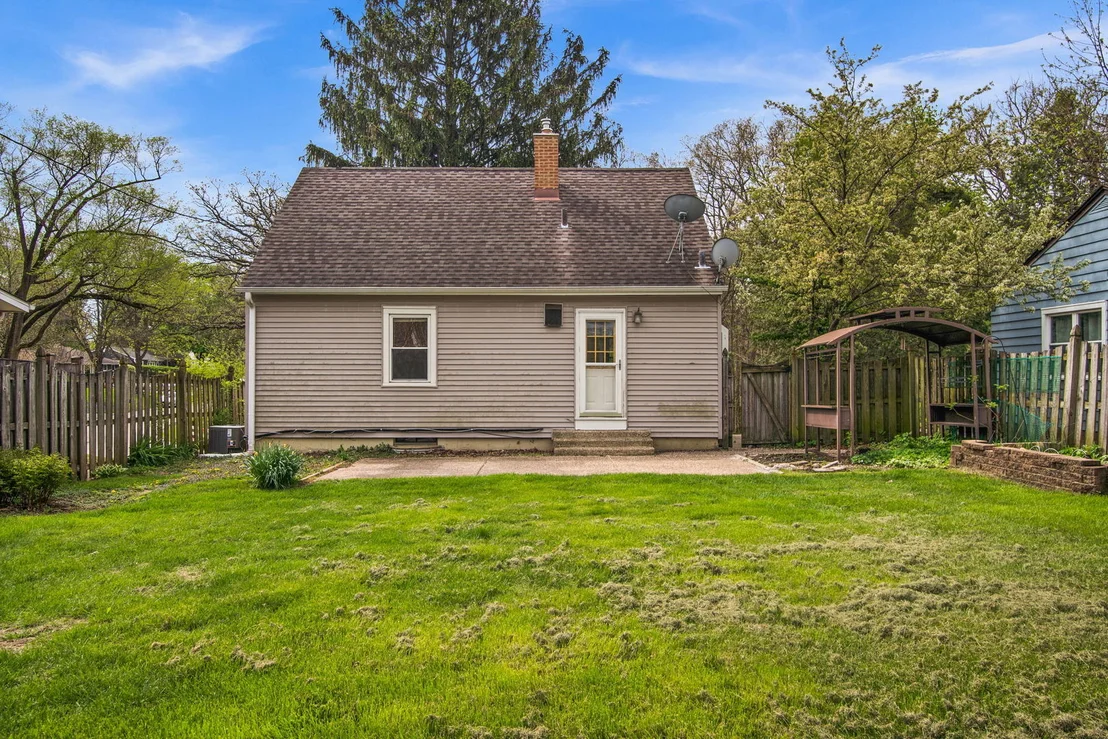 Photo of 511 Elm Avenue