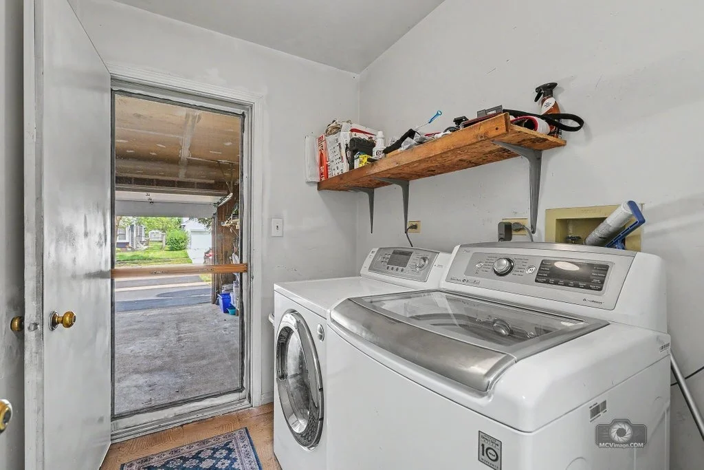 Photo of 1841 Grosse Pointe Circle