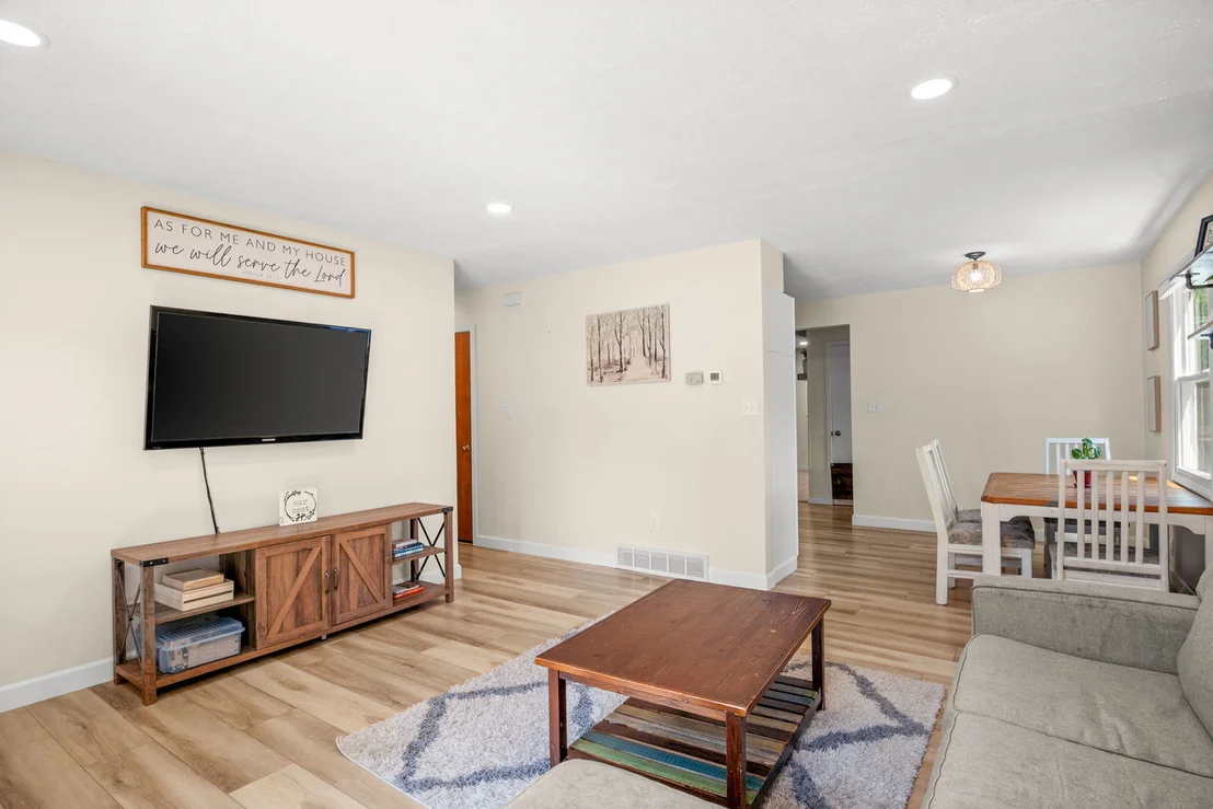 Photo of 1530 Sunrise Drive