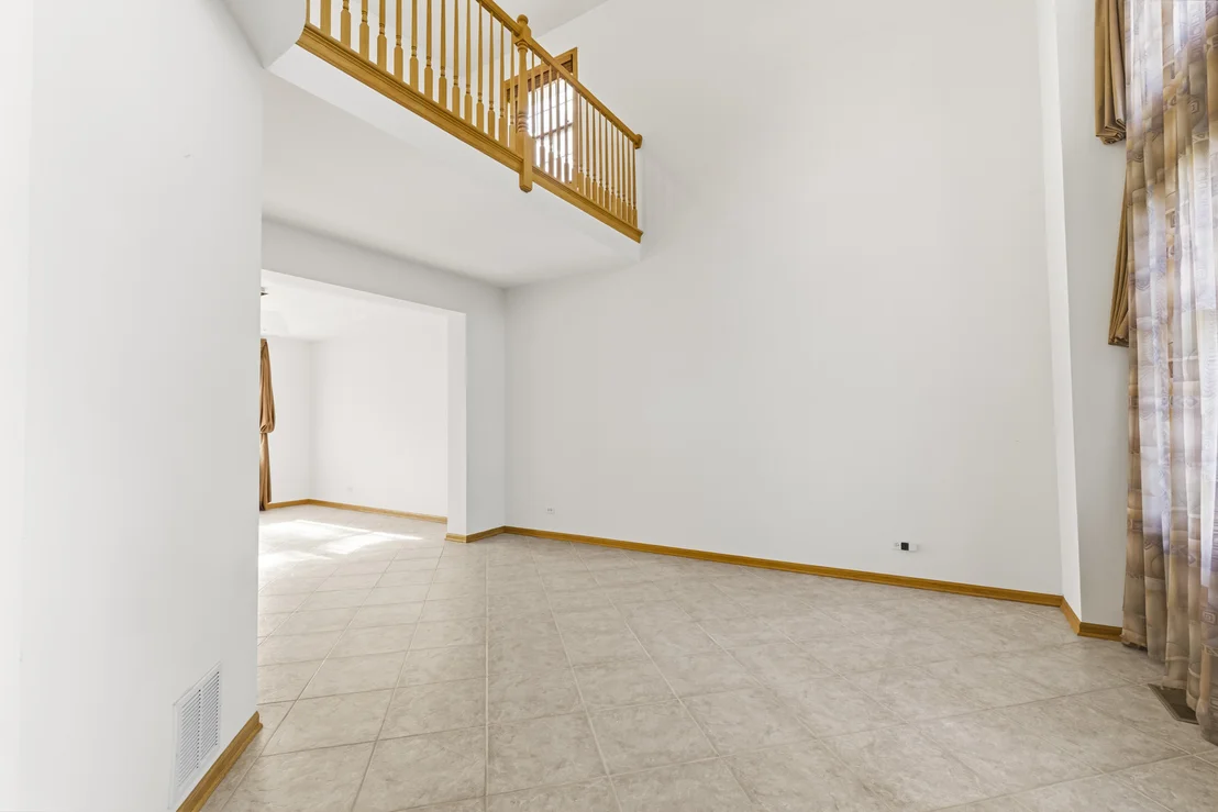 Photo of 546 N 4th Avenue