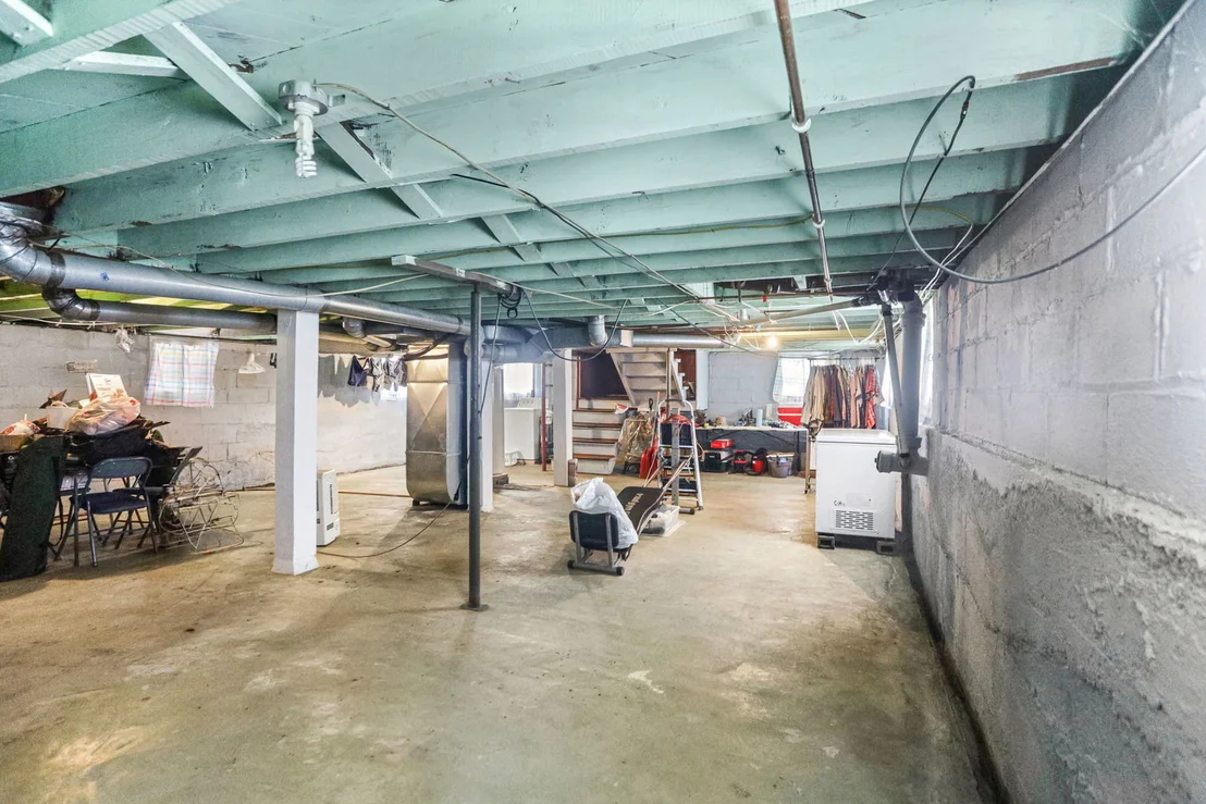Photo of 1005 W 7th Street