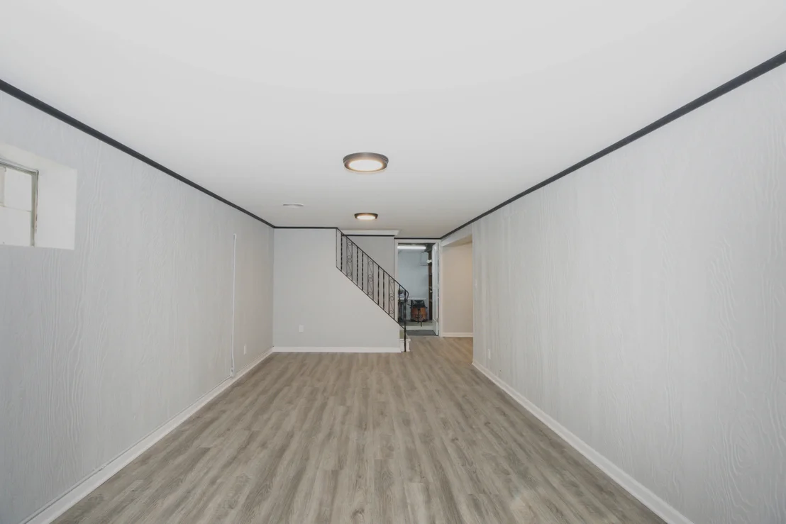 Photo of 2337 Park Avenue