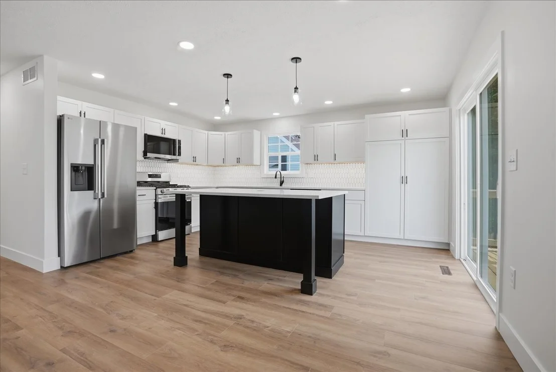 Photo of 1828 Johnson Drive