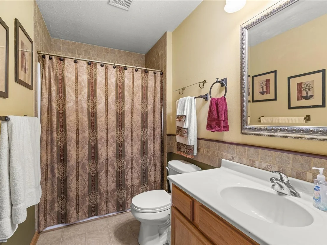 Photo of 2170 Burnett Drive