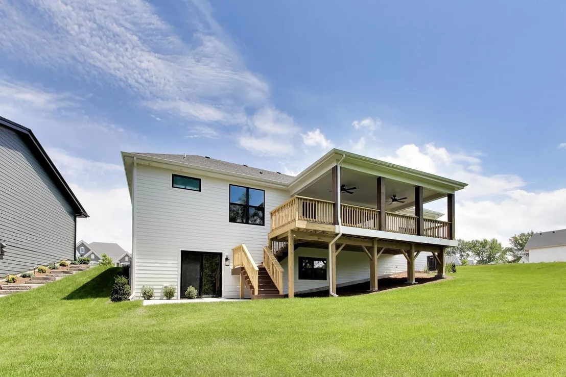 Photo of 495 CORA Lane