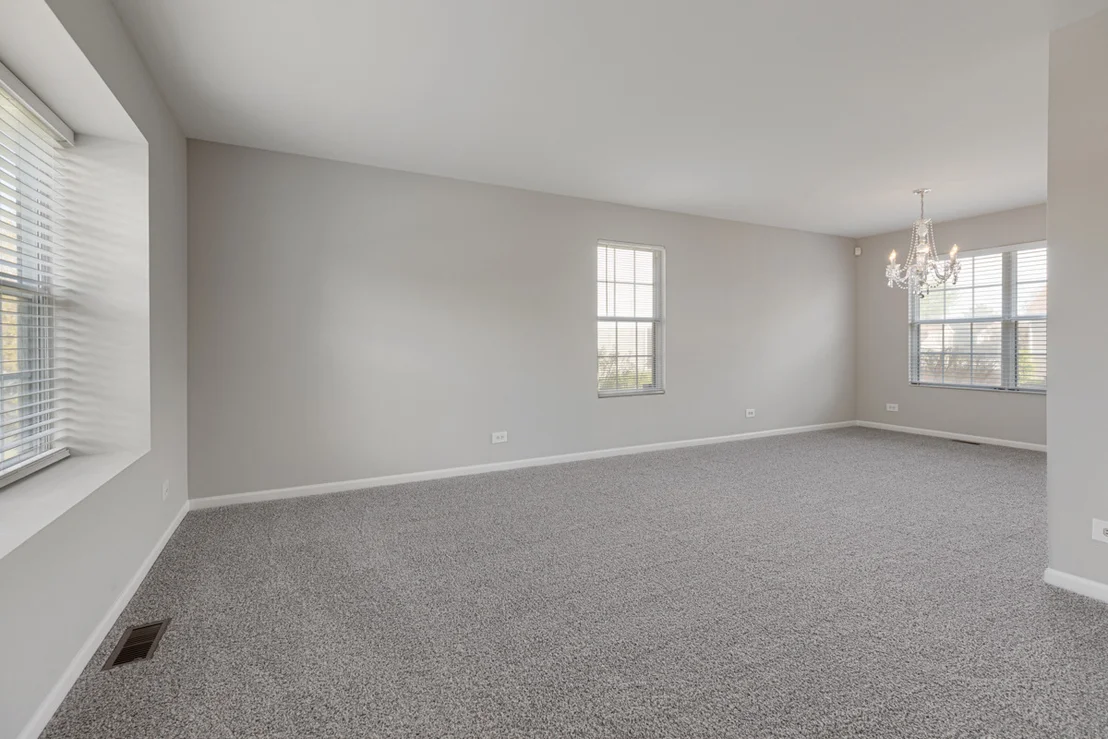 Photo of 1175 N Harvard Circle