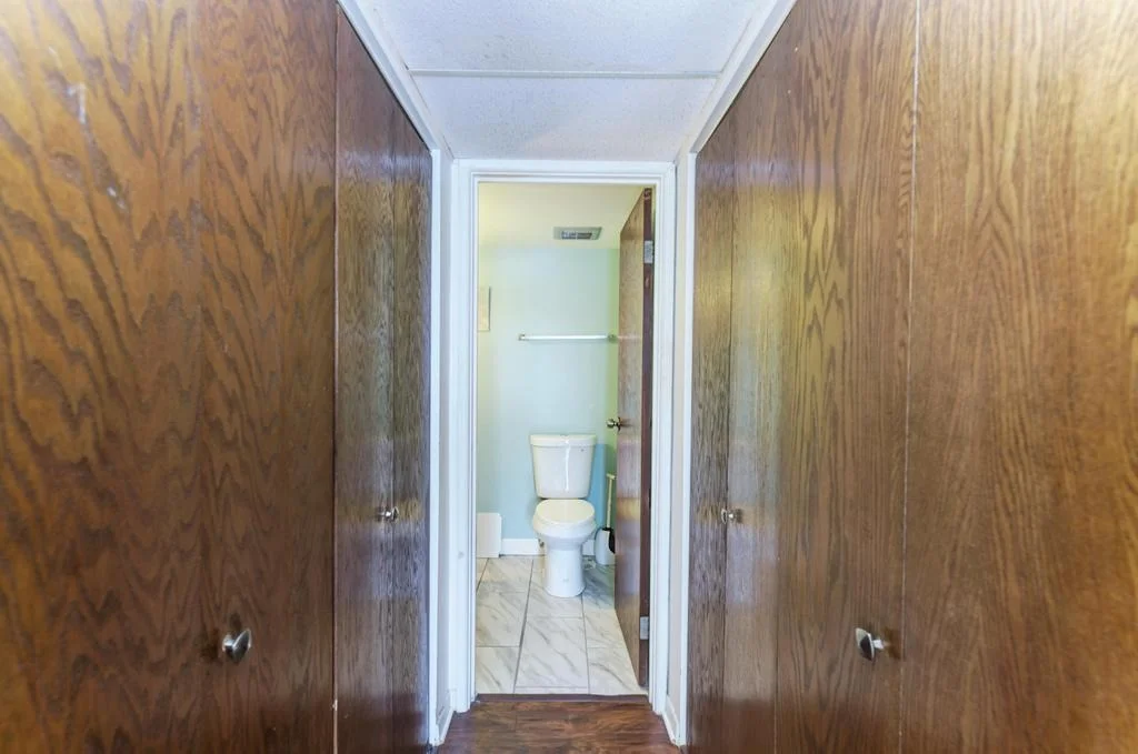 Photo of Unit B303 at 830 Elder Road