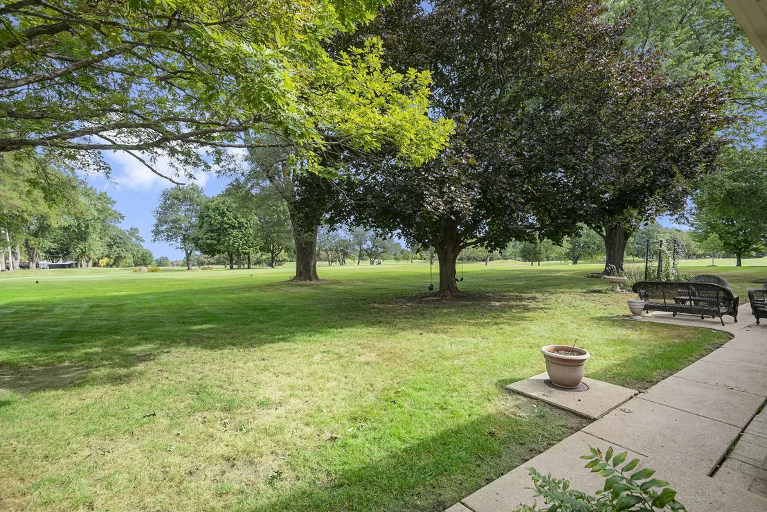 Photo of 11518 Algonquin Road