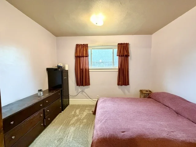 Photo of 319 Oak Street