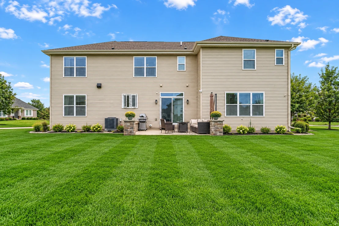 Photo of 1501 OAKFOREST Drive