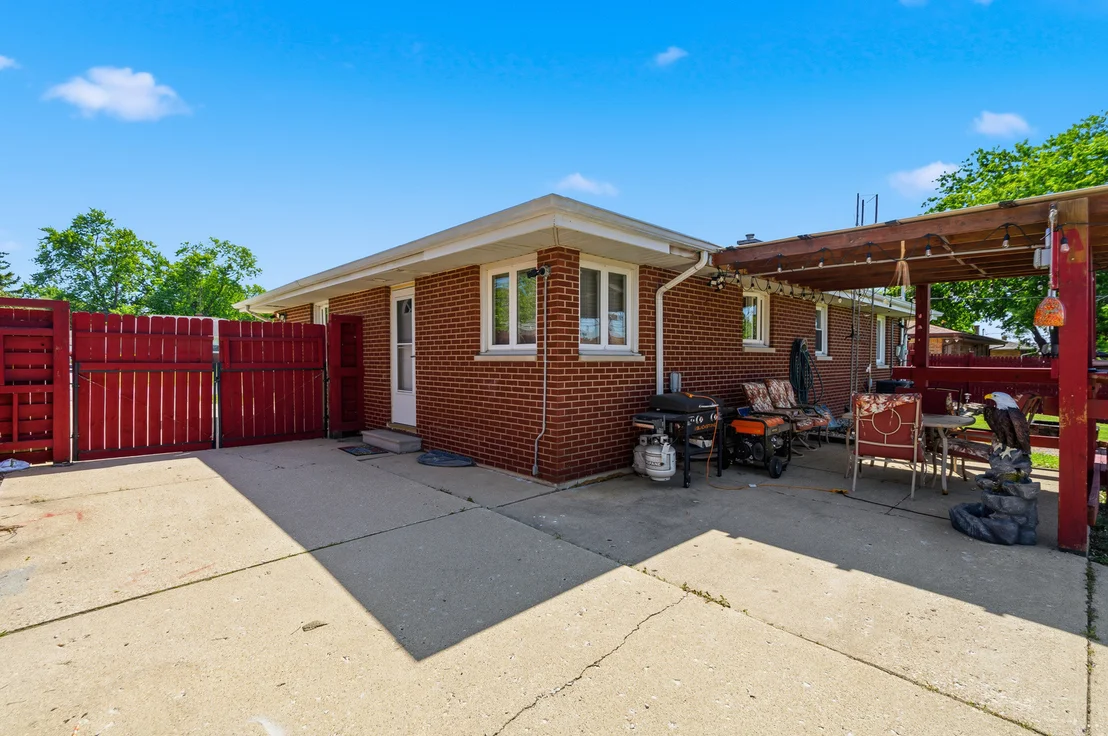 Photo of 512 CHANEY Street