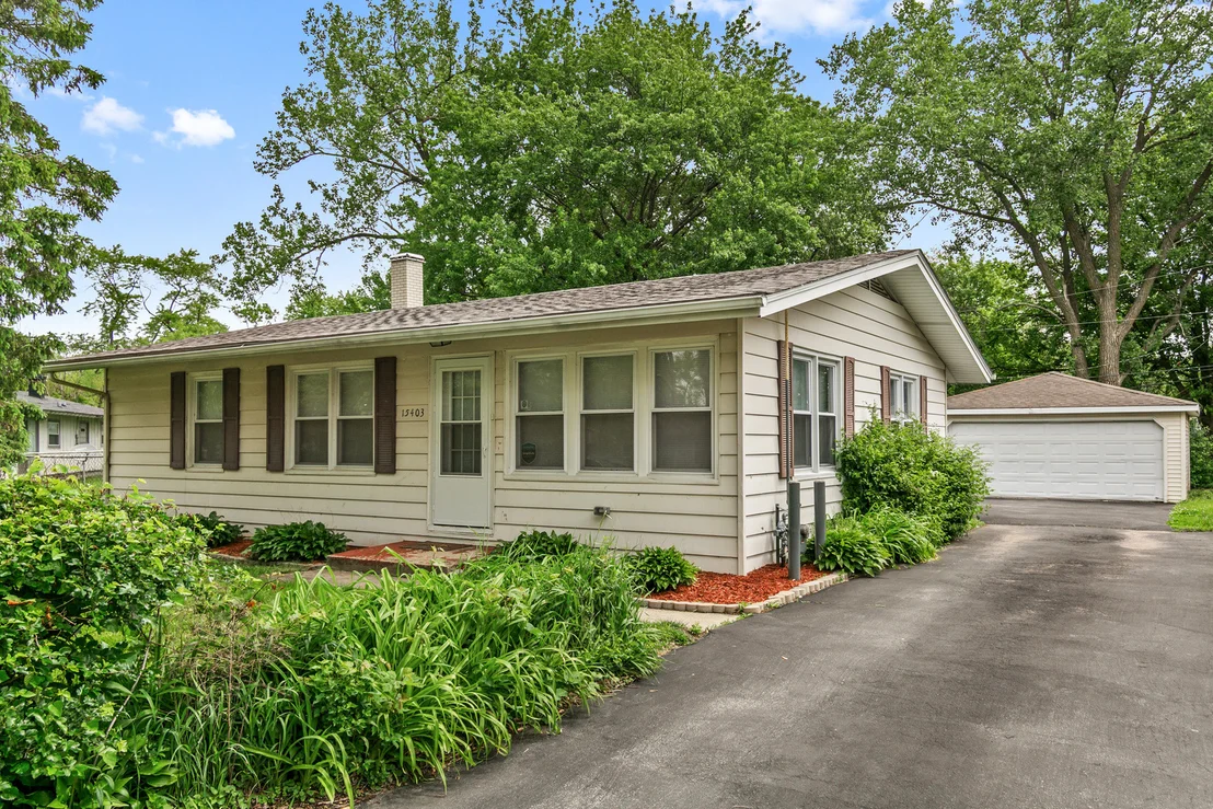 Photo of 15403 Cherry Lane