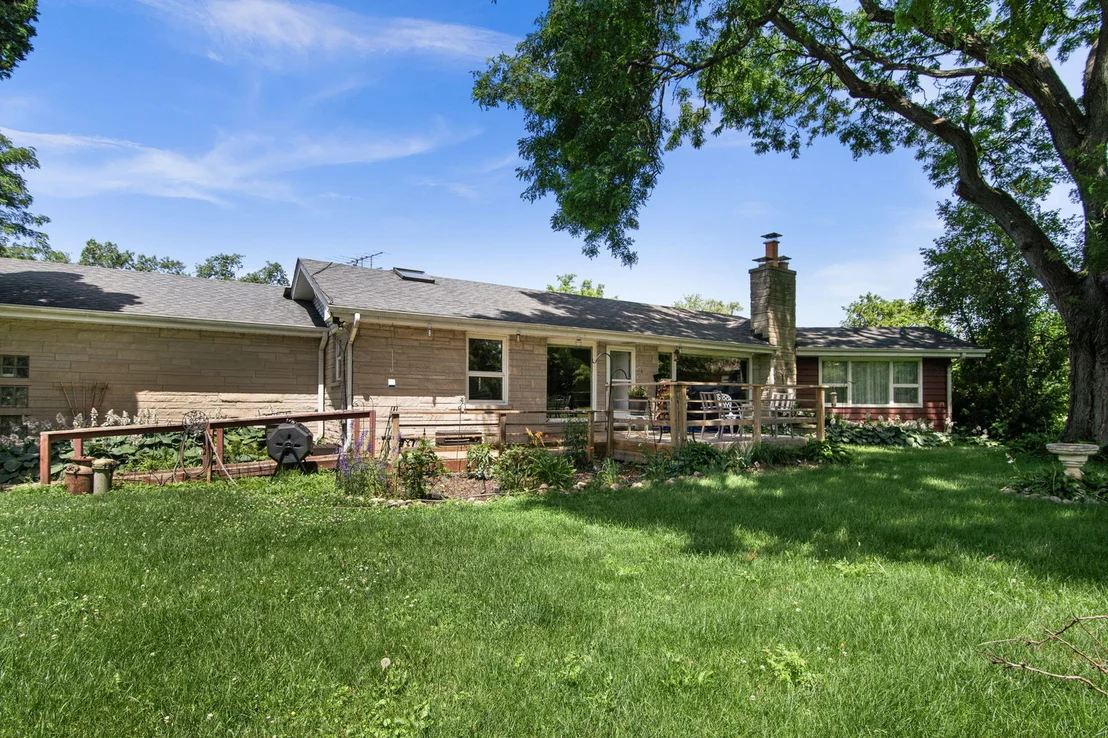 Photo of 6N192 Weber Drive