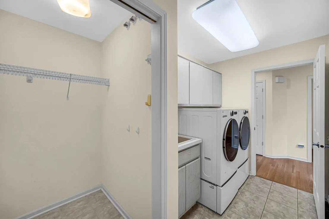 Photo of 17123 Pointe Drive