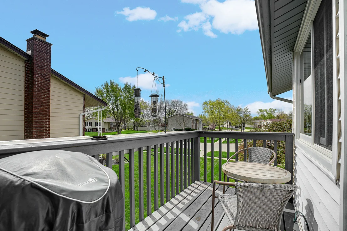 Photo of 920 Harrison Lane
