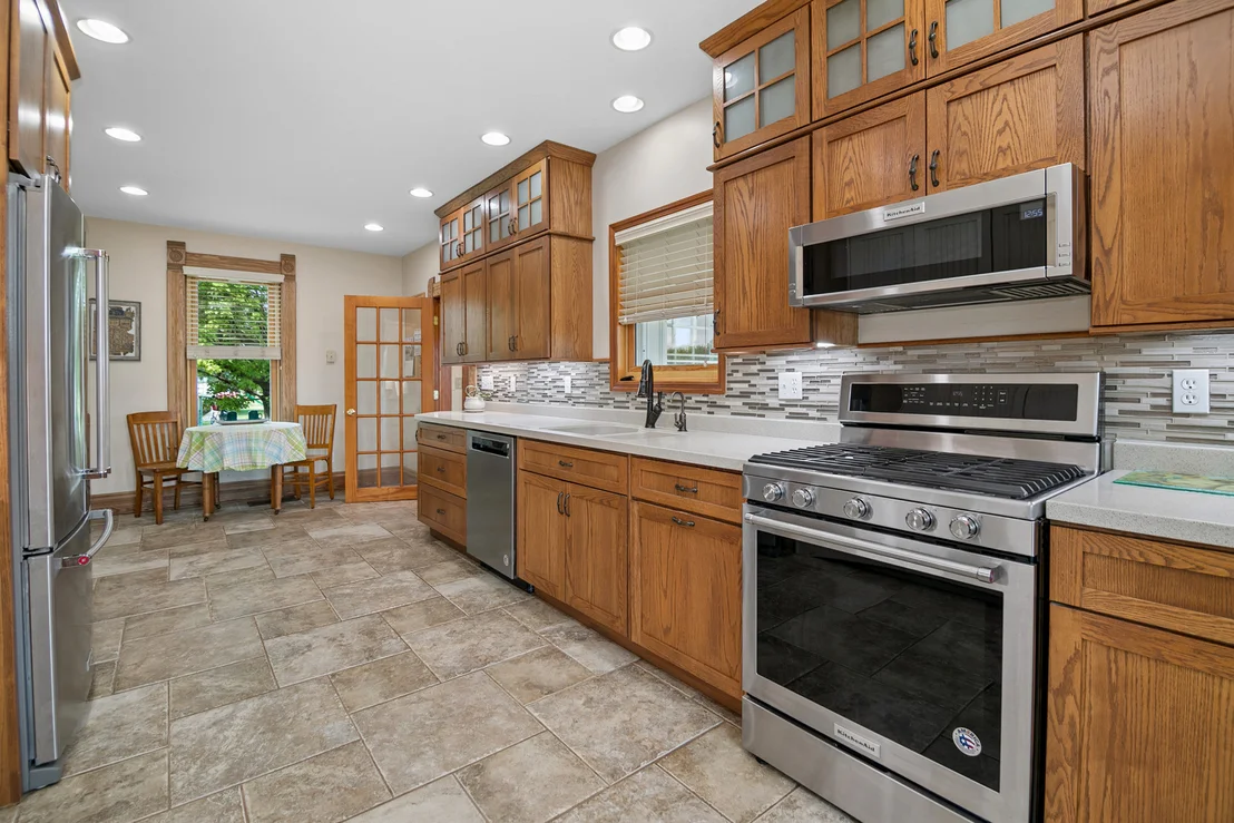 Photo of 125 W 1st Avenue