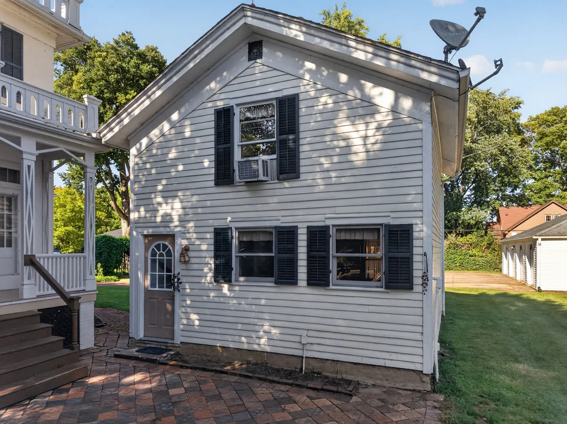 Photo of 1333 Ottawa Avenue