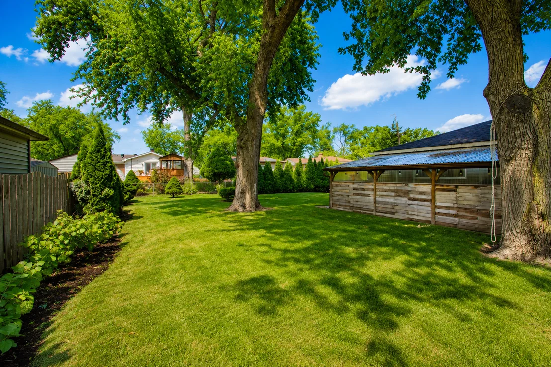 Photo of 1114 S Birch Drive