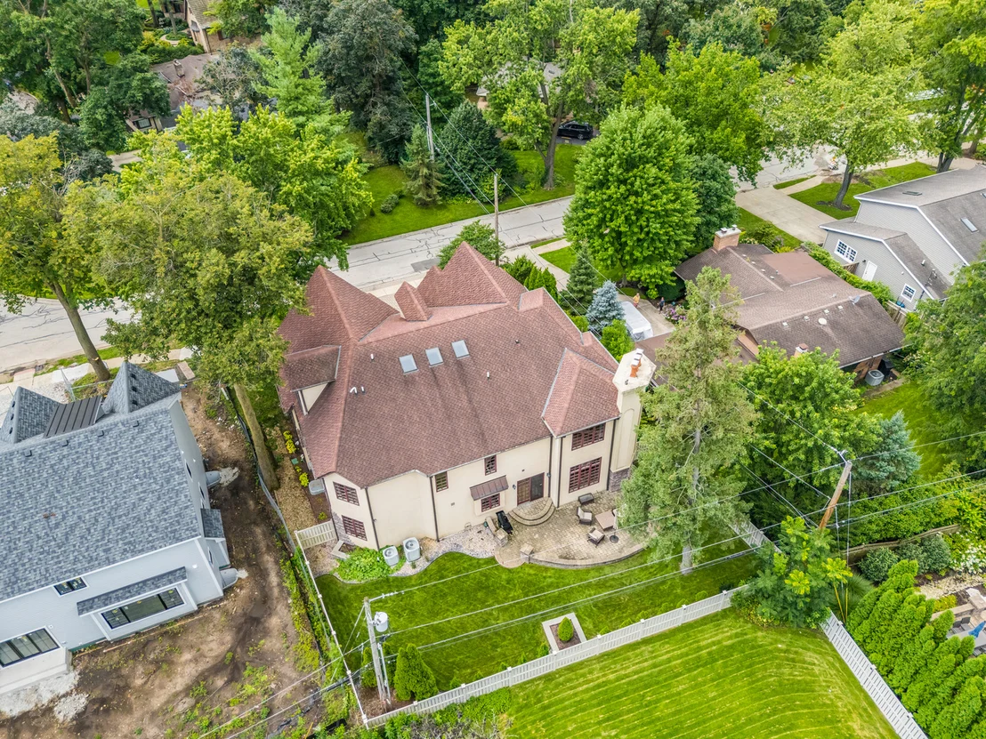 Photo of 720 Willow Road