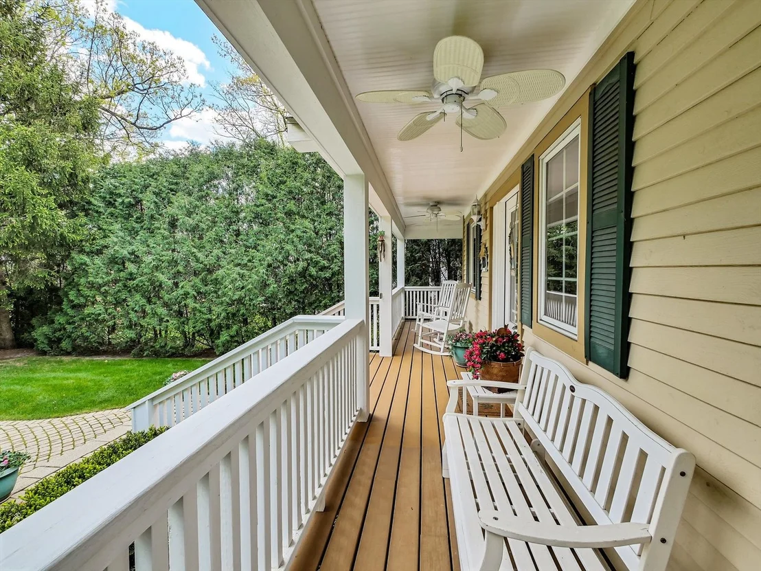 Photo of 140 Eagle Point Road