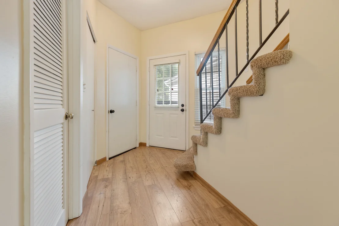 Photo of 1181 Regency Drive