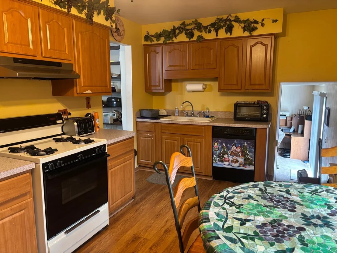 Photo of 337 Hazel Drive