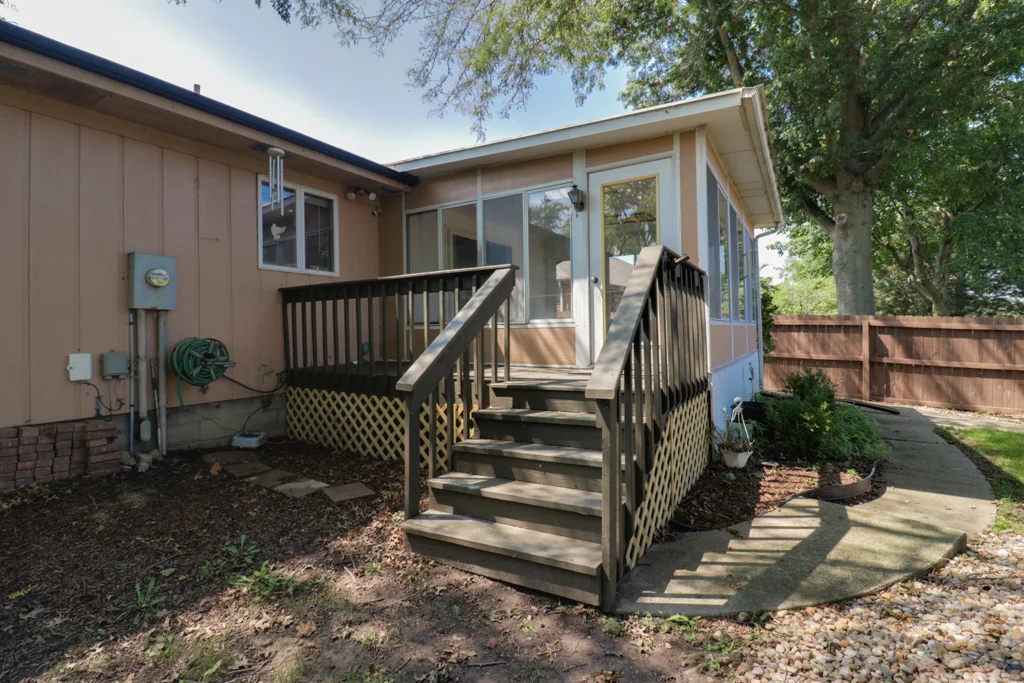 Photo of 1420 Westview Drive