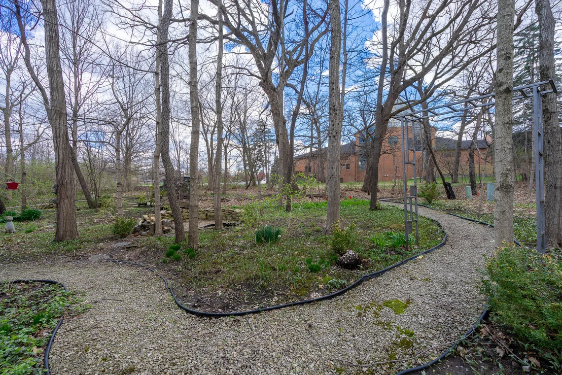 Photo of 324 Gina Drive