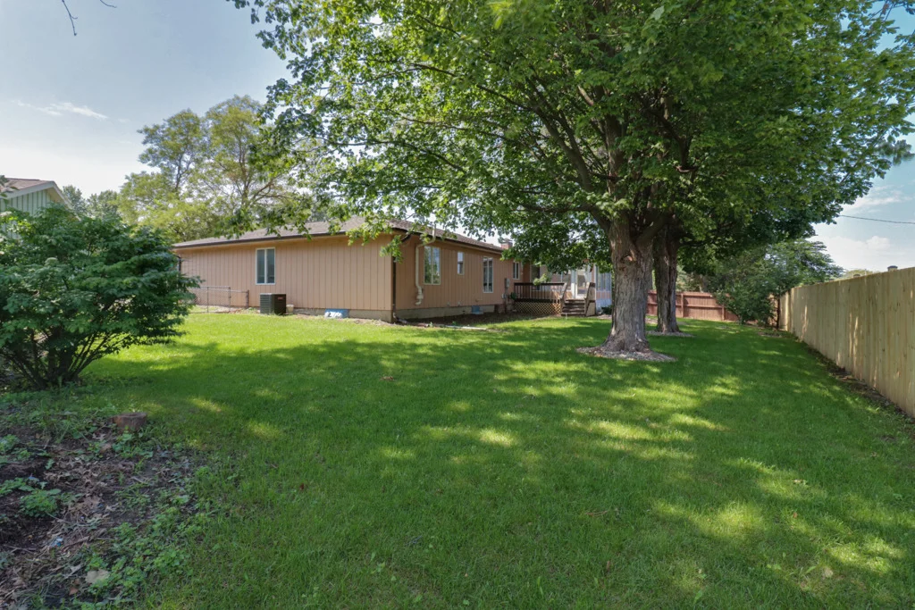 Photo of 1420 Westview Drive