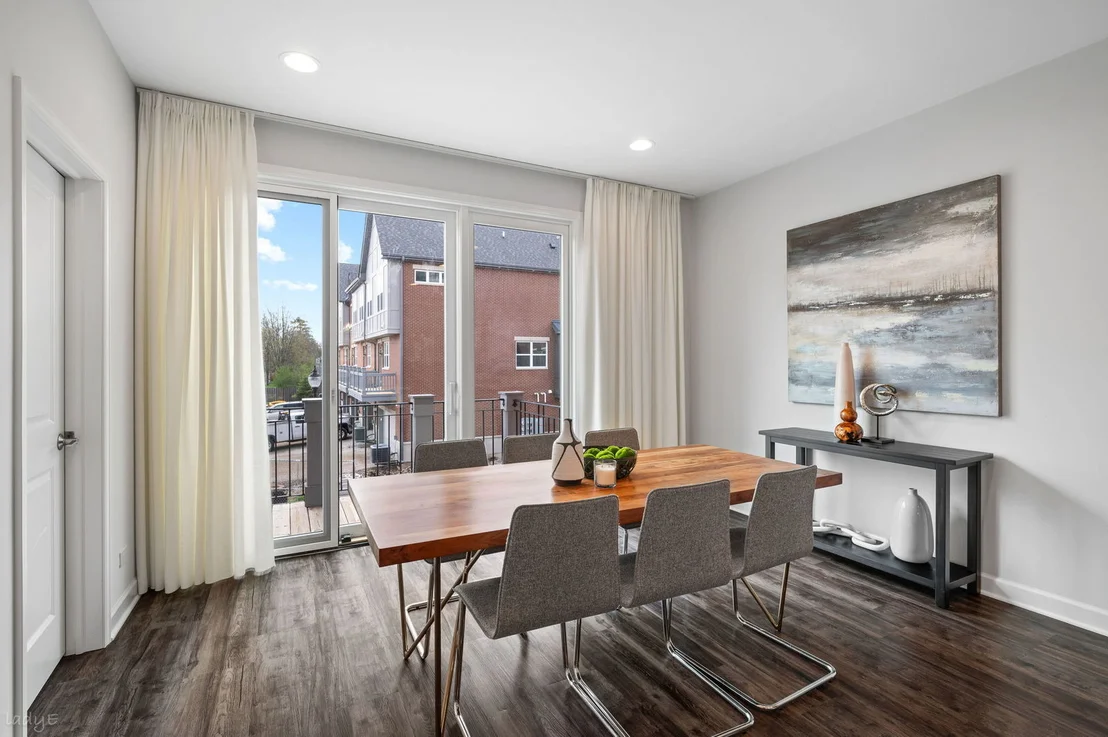 Photo of 1209 Shermer Road