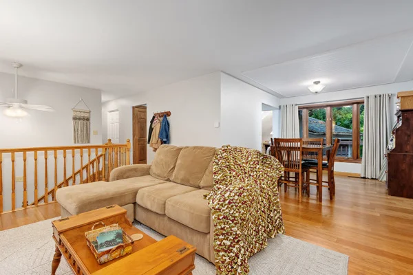 Photo of 143 Camelot Way