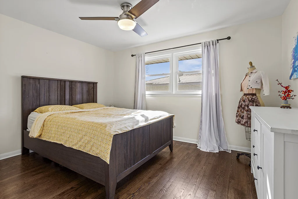 Photo of 1222 Hillview Drive