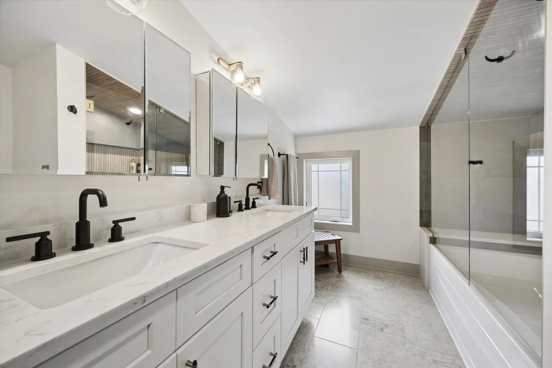 Photo of 212 Gage Road