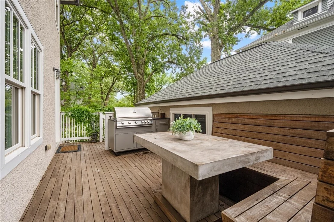 Photo of 1303 Maple Avenue