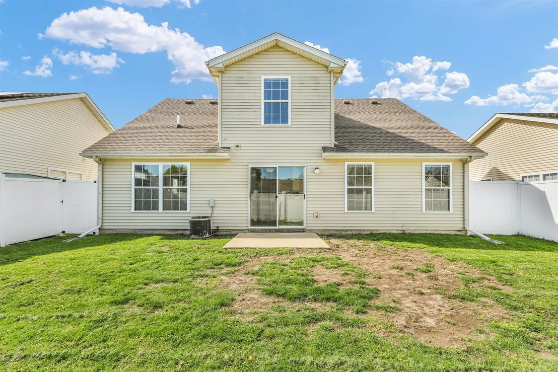 Photo of 702 Newton Drive