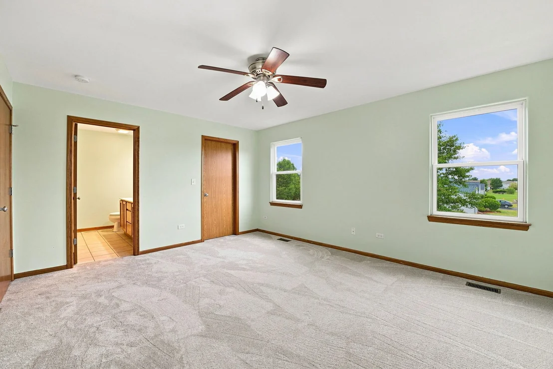 Photo of 1800 Waters Edge Drive