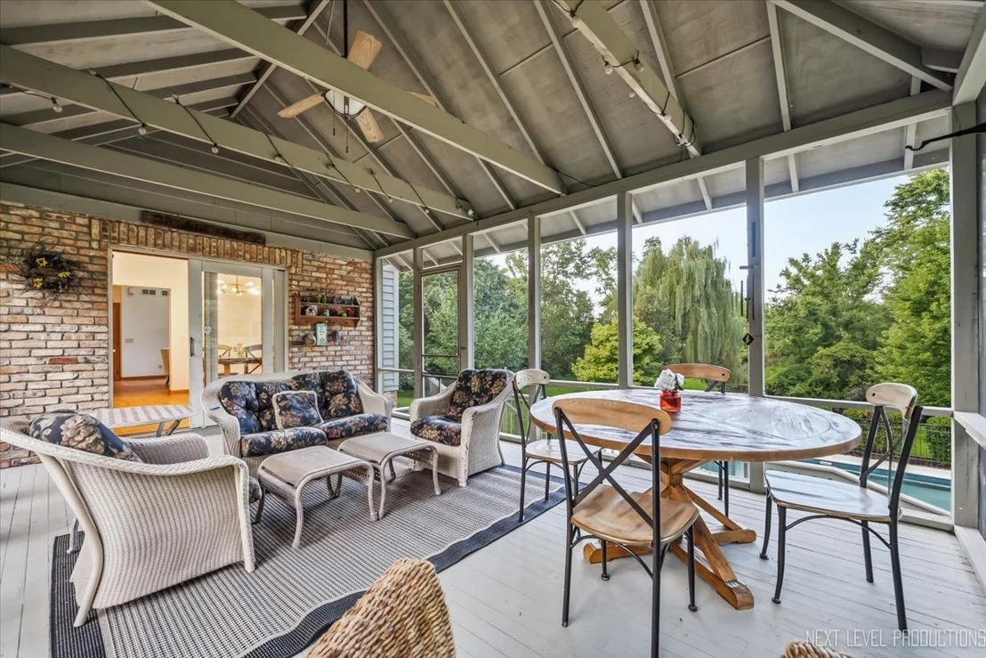 Photo of 3663 Wolf Road