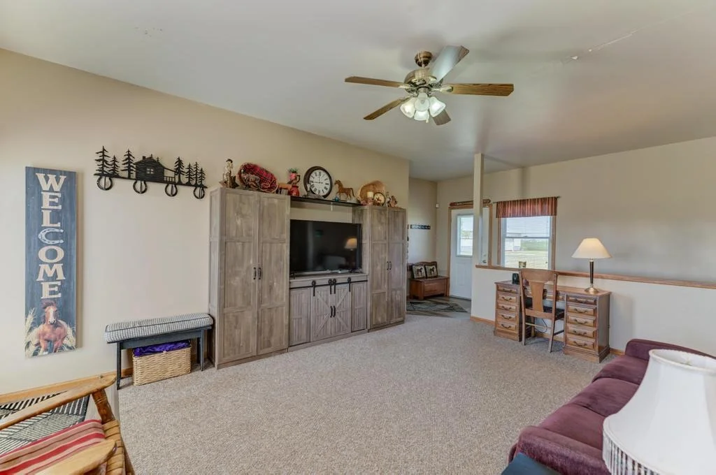 Photo of 1700 W Scully Road