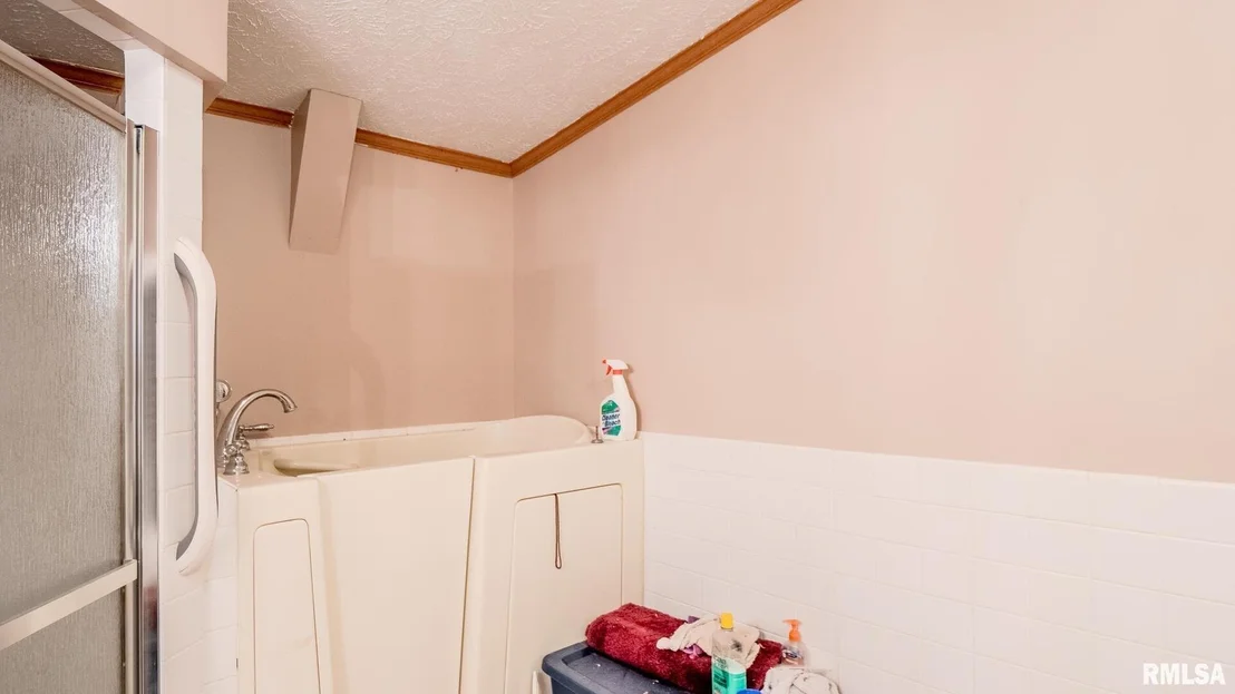 Photo of 8411 Brimberry Road
