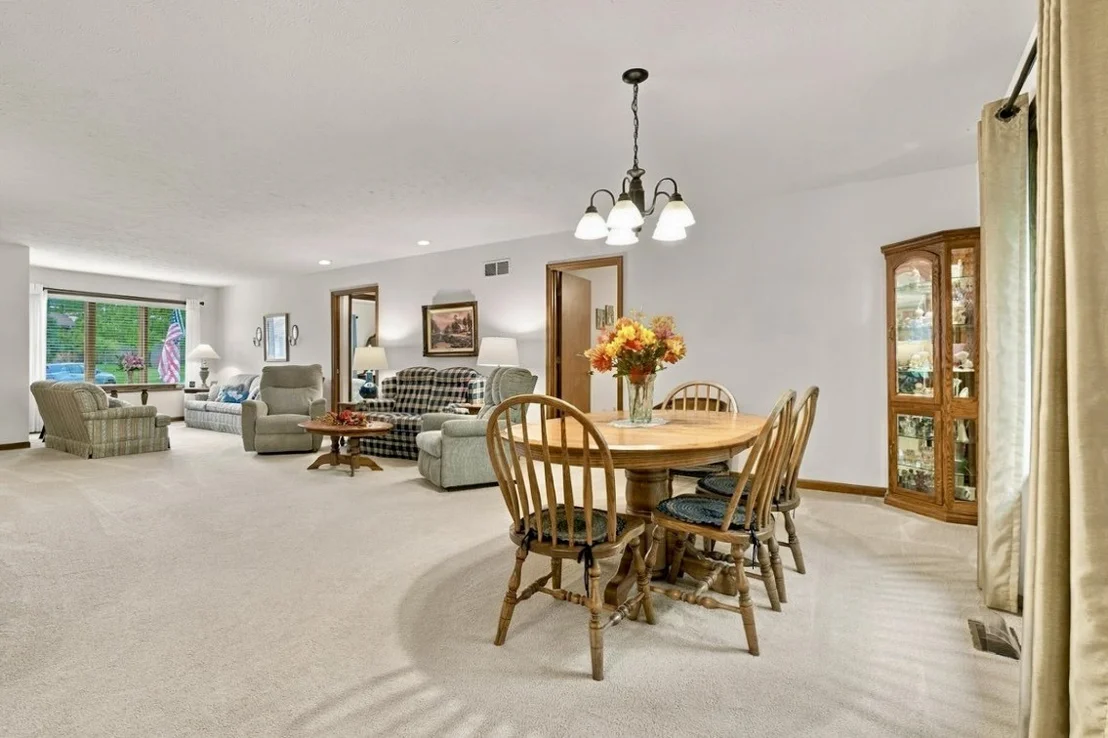 Photo of 113 Manor Circle