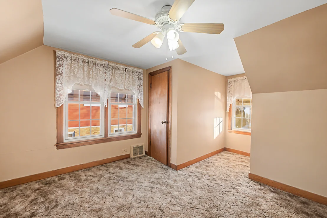 Photo of 880 Bemis Road