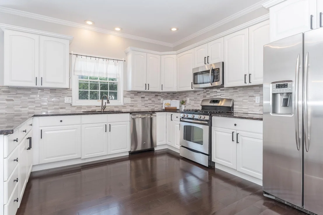 Photo of 17 Waterside Circle