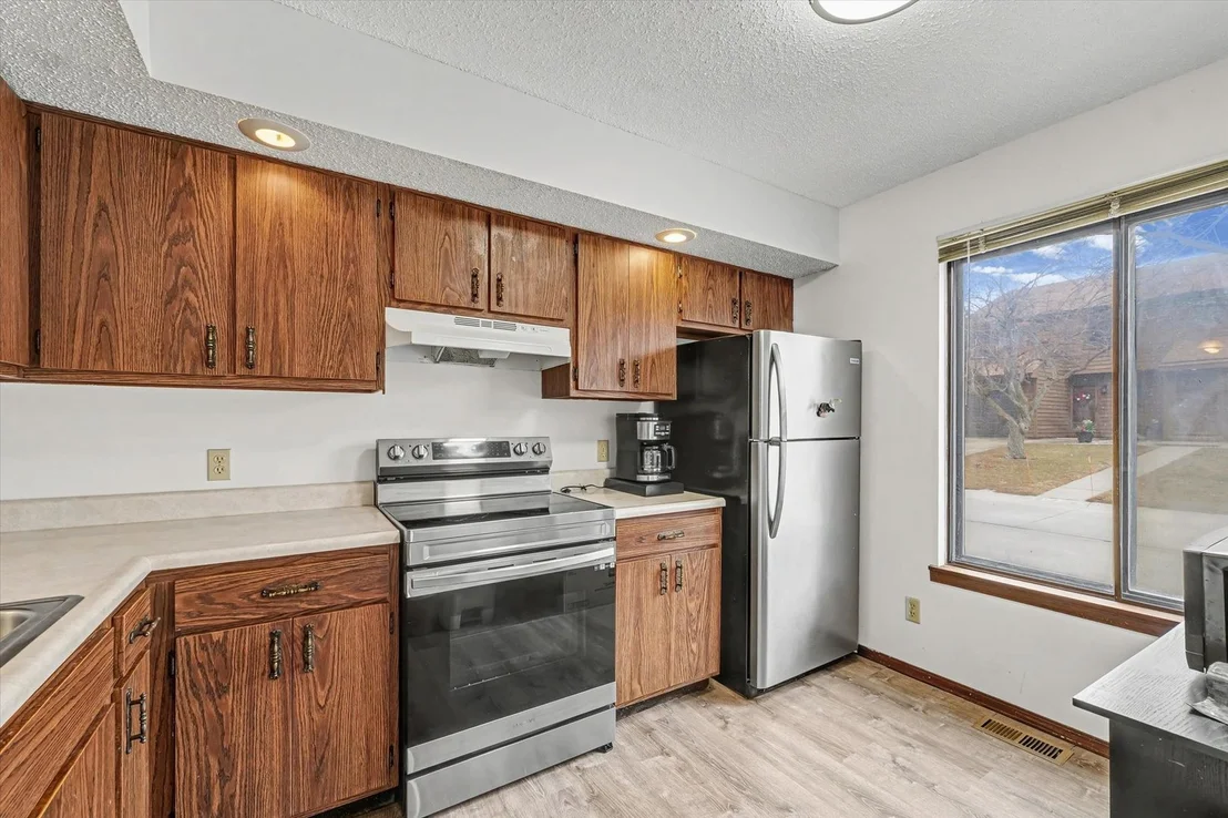 Photo of Unit 2111 at 2111 Sunview Drive