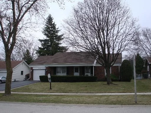 Photo of 390 CHECKER Drive